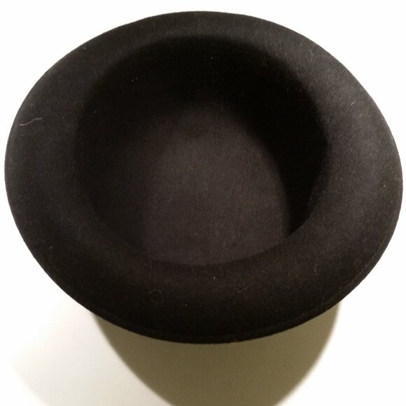 Ladies Bowler style hat - Picture 2 of 3